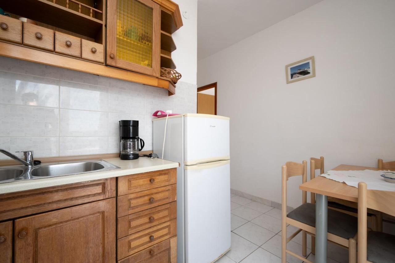 Apartments By The Sea Zaglav, Dugi Otok - 17788 Сали Екстериор снимка